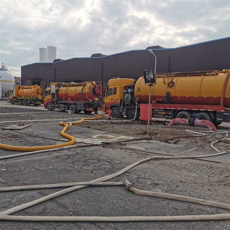 中宁污水池清理